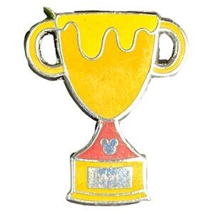 Disney Winnie Pooh Trading Pin Hidden Mickey Bear Trophy Badge Lapel Pin Jewelry